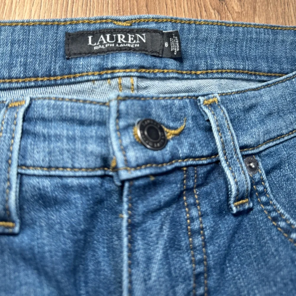 Ralph Lauren Black Label Straight Legs Women's Jeans size 6 30inch inseam